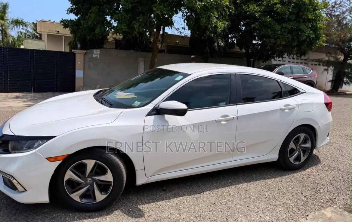 Honda Civic 2019 White