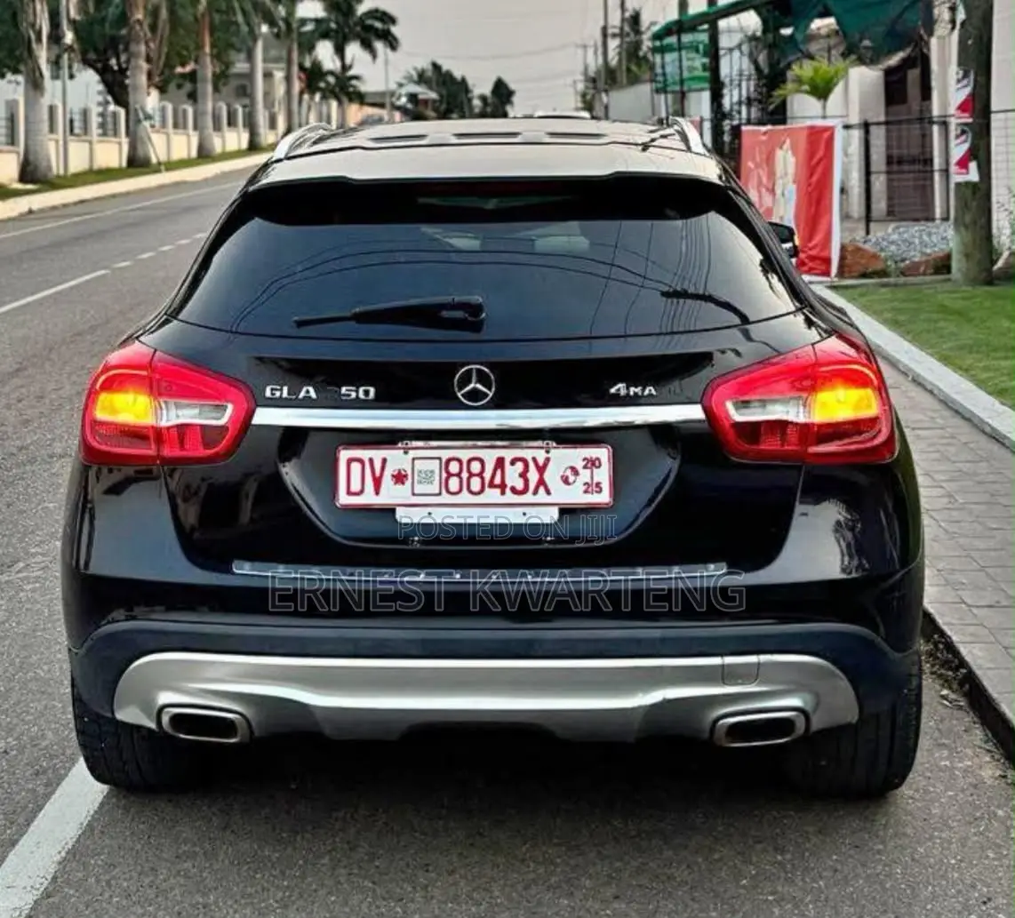 Mercedes-Benz GLA 250 2016 Black