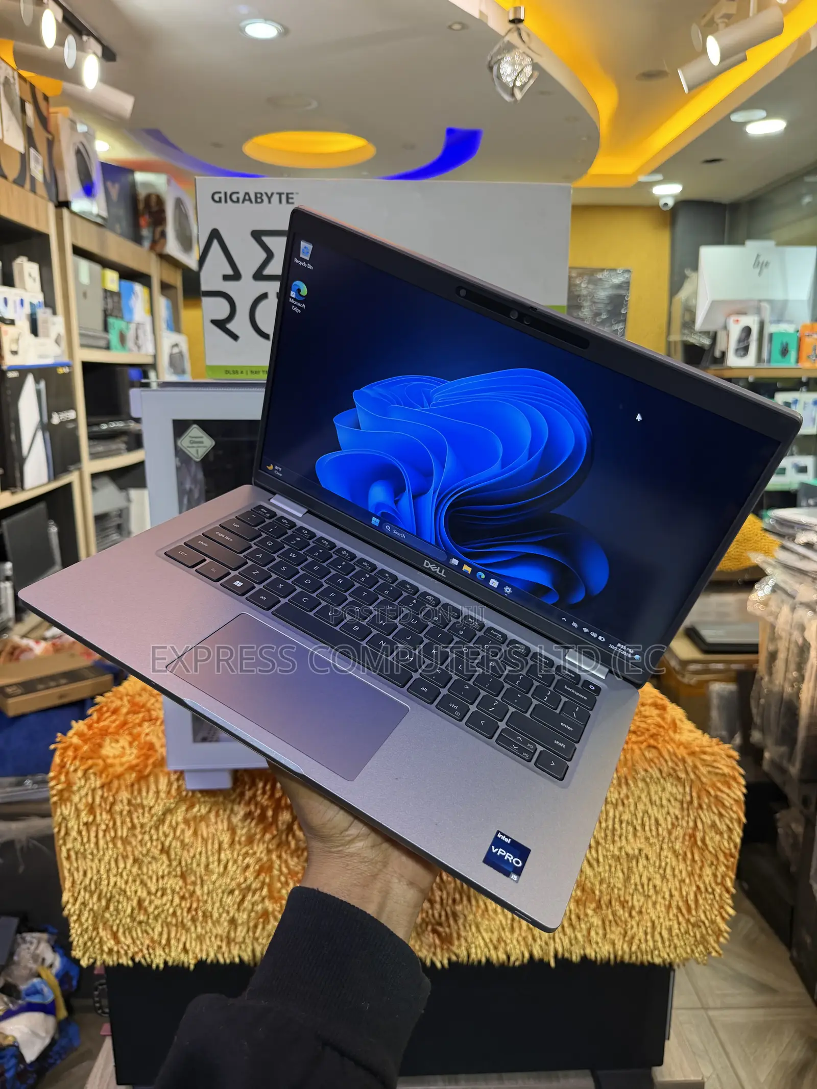 Laptop Dell Latitude 5430 32GB Intel Core i5 SSD 512GB