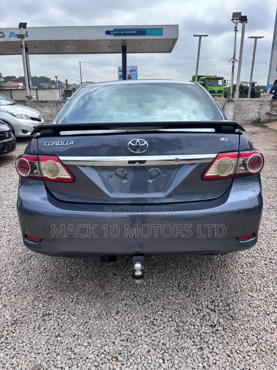 Toyota Corolla L 4dr Sedan (1.8L 4cyl 5M) 2013 Gray