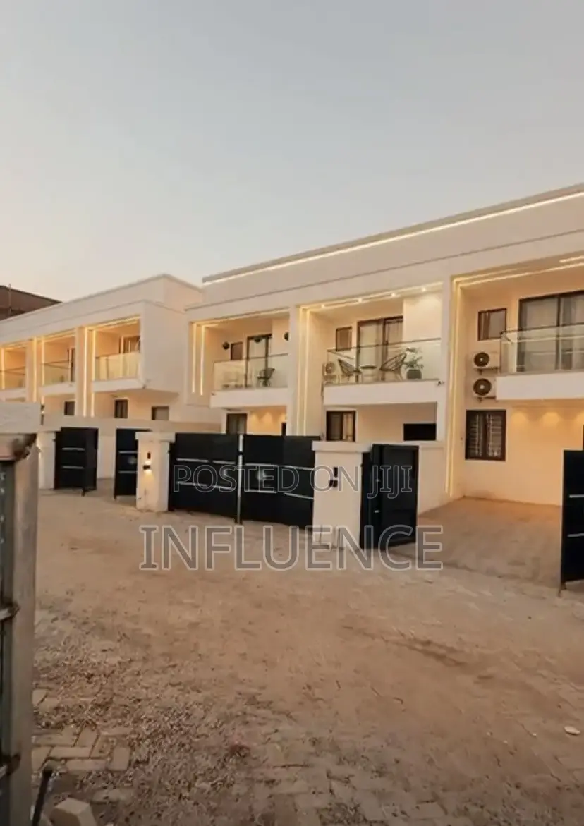 2bdrm House in Botwe, School, East Legon for sale