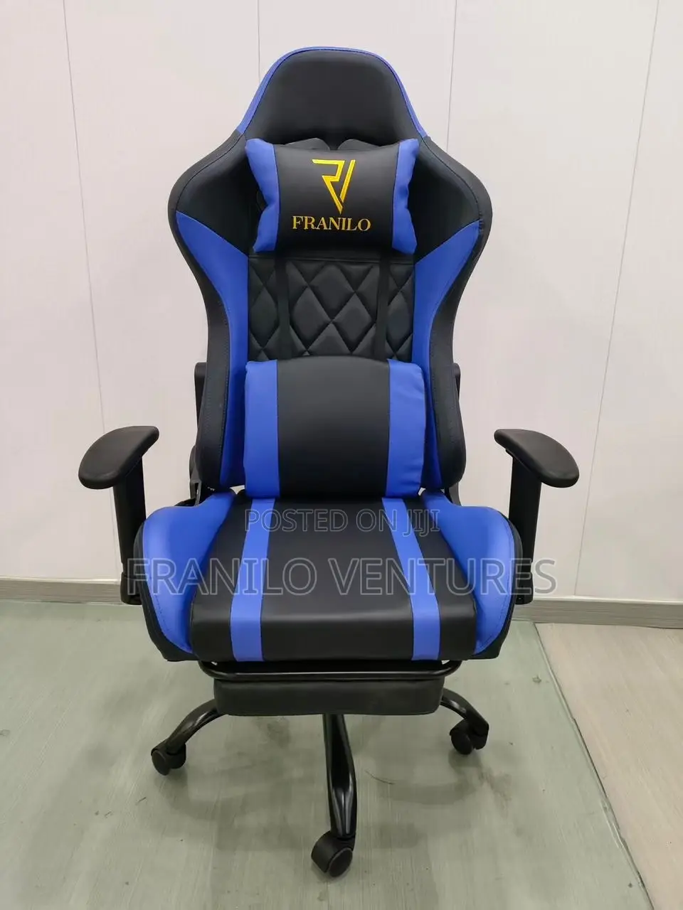 Racing Gaming Chair (High Seat, Adjustable Arm and Recliner)