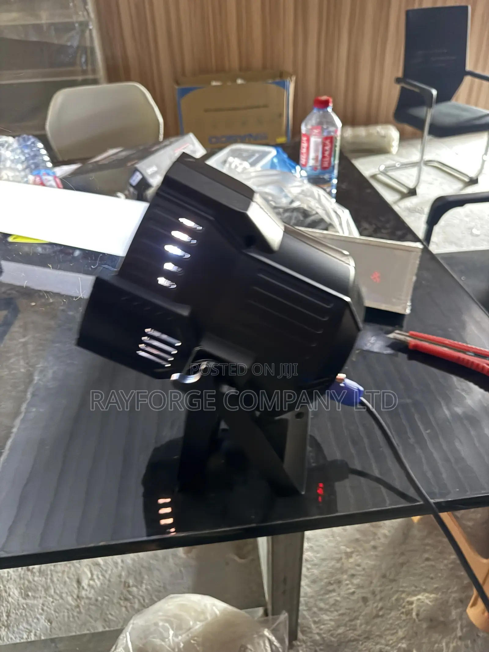 200W 4-Eye COB LED Stage Par Light