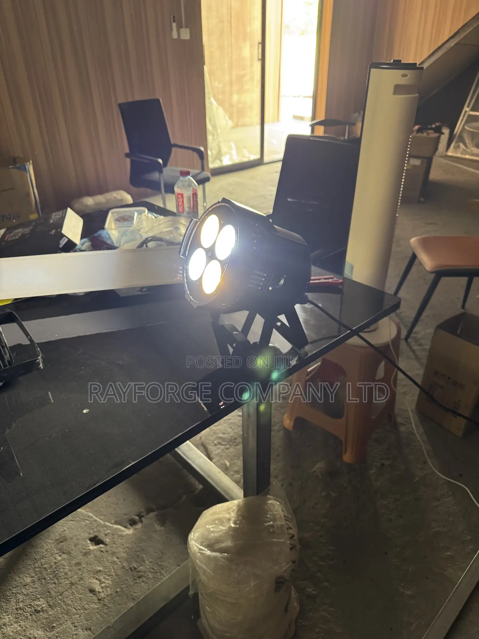 200W 4-Eye COB LED Stage Par Light