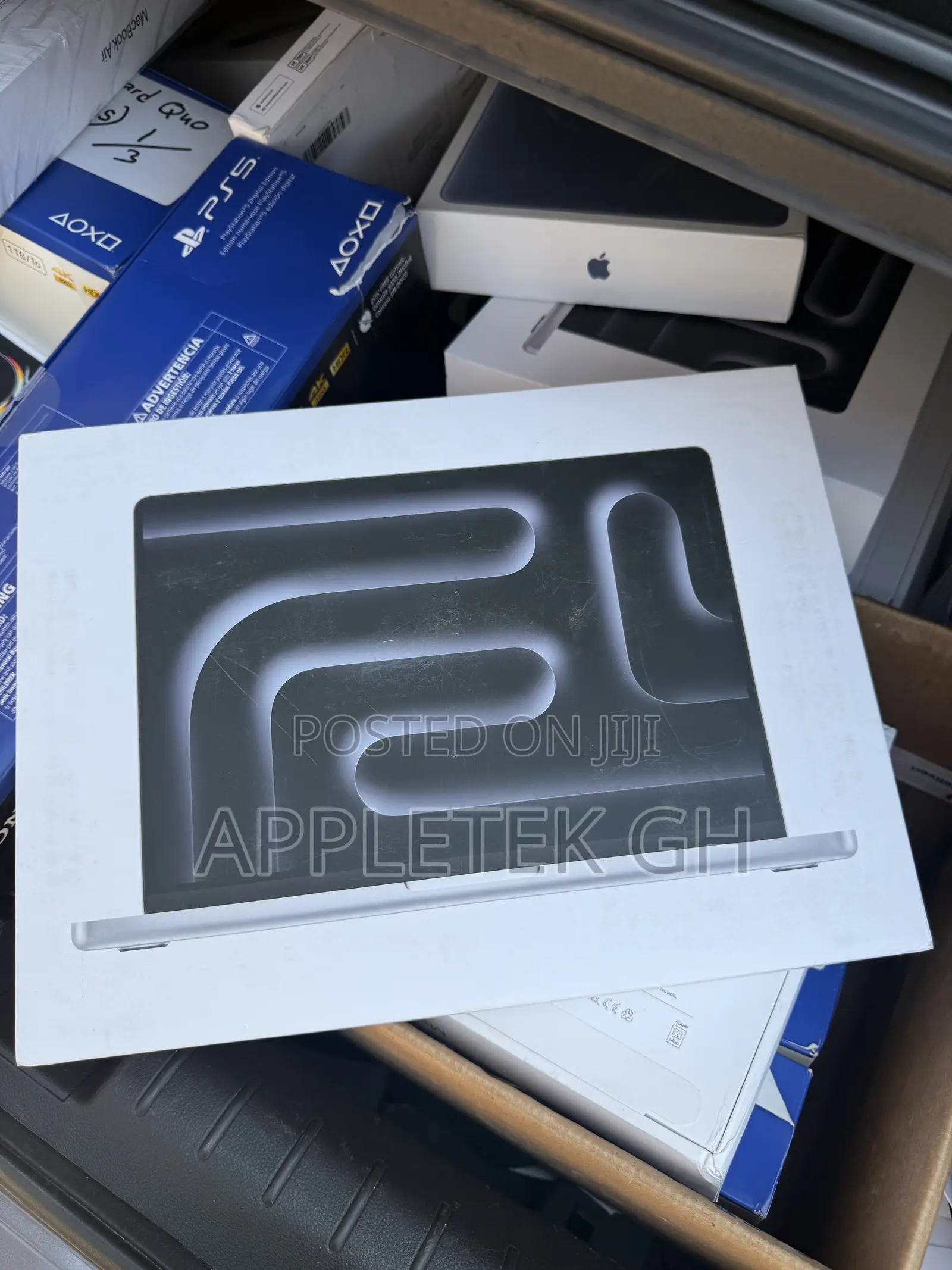 New Laptop Apple MacBook Pro 2026 M5 Pro 24GB Apple M5 Pro SSD 1T