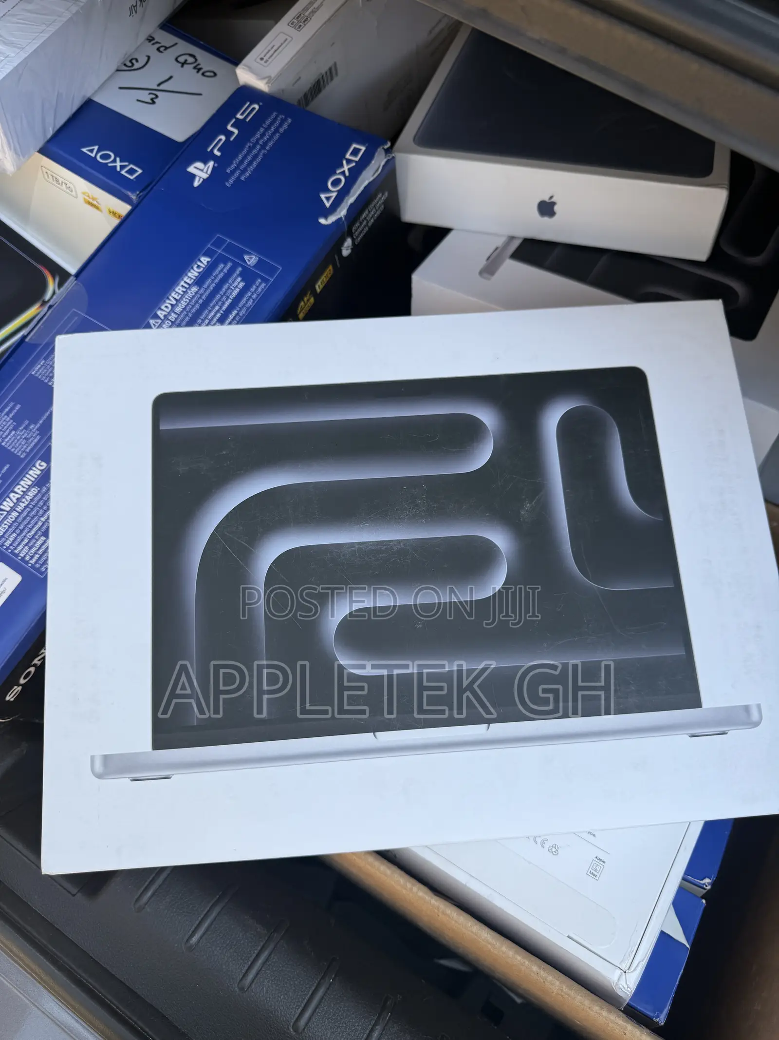 New Laptop Apple MacBook Pro 2026 M5 Pro 24GB Apple M5 Pro SSD 1T