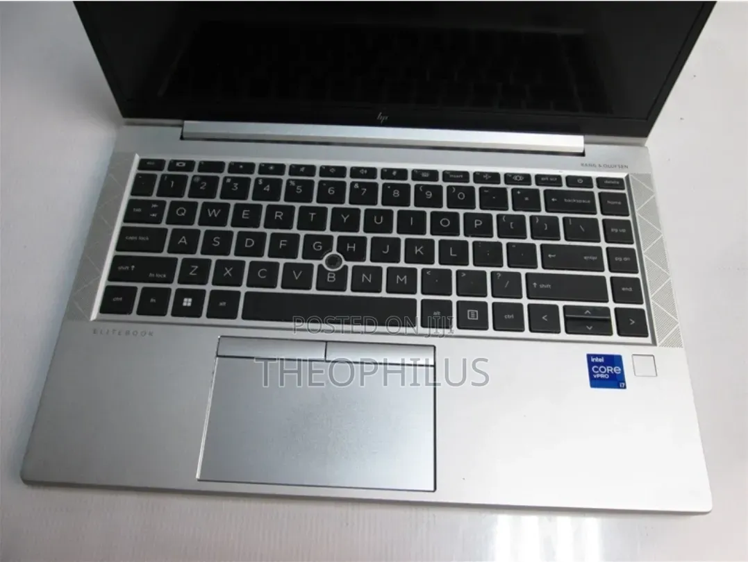Laptop HP EliteBook 840 G8 16GB Intel Core i7 SSD 256GB