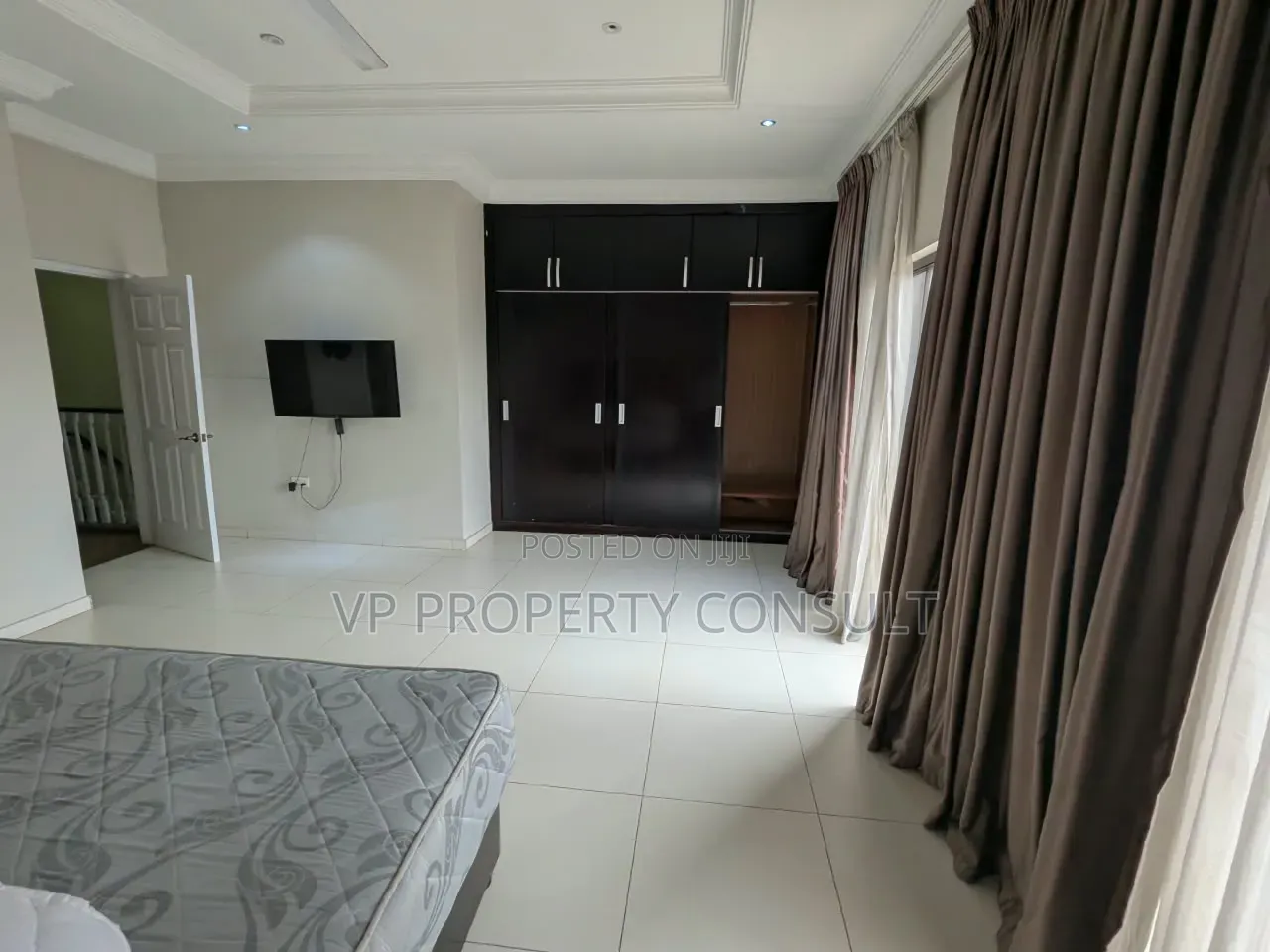 3bdrm Townhouse / Terrace in Parakuo Estate for rent