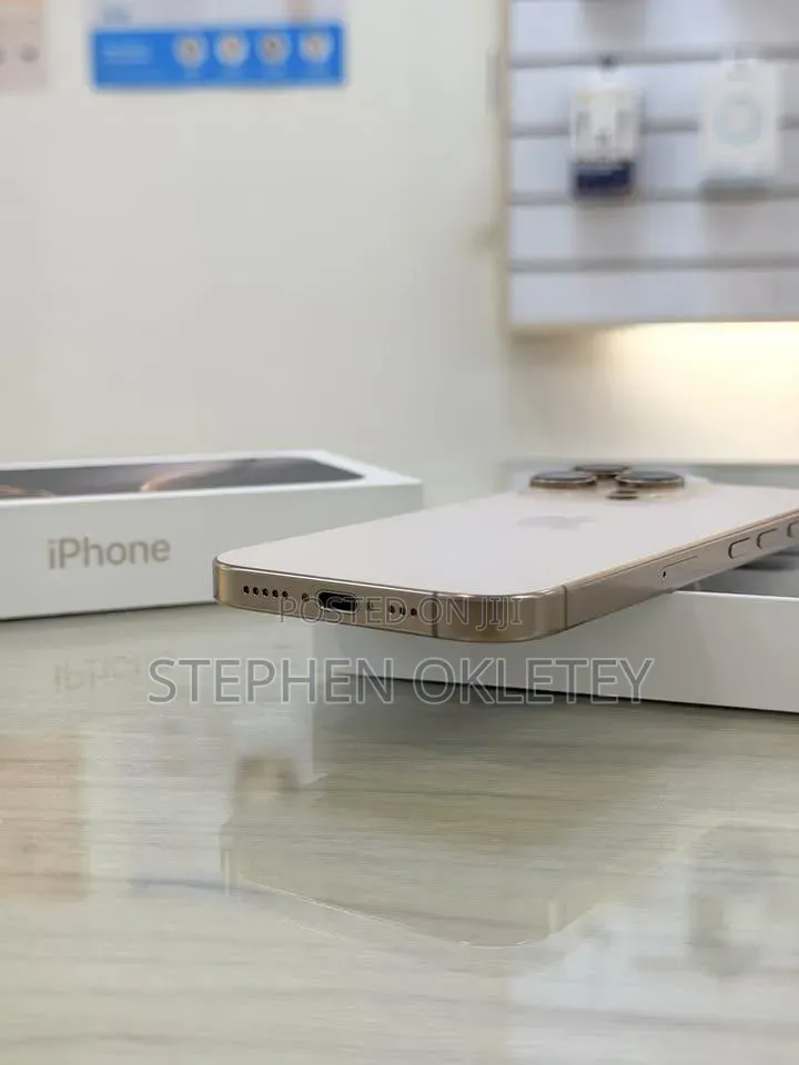 New Apple iPhone 16 Pro Max 256 GB Gold