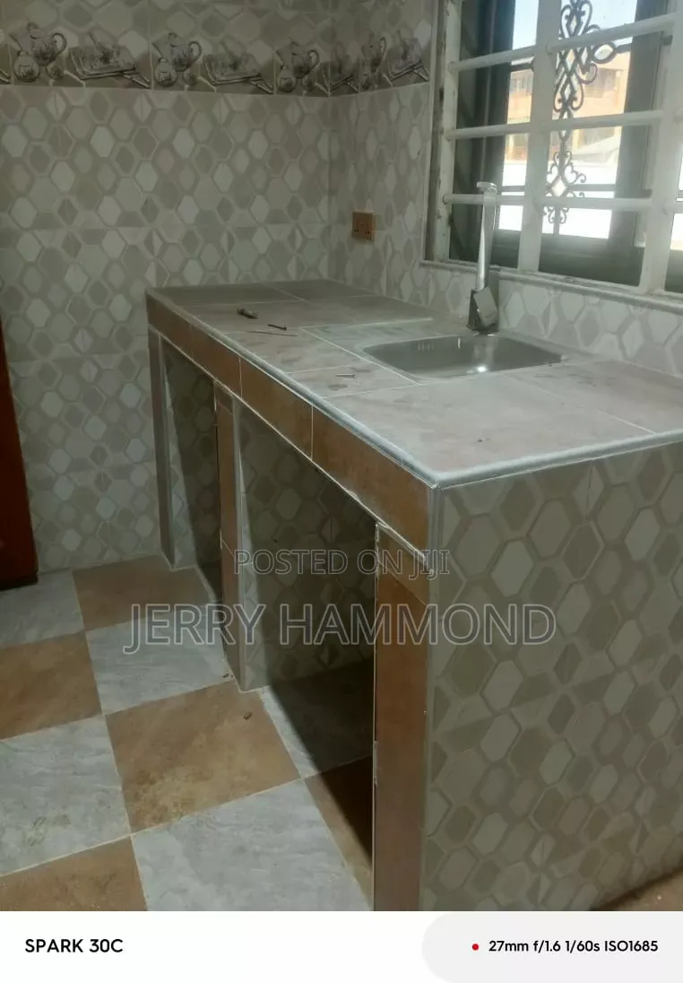 1bdrm Apartment in God City East for rent