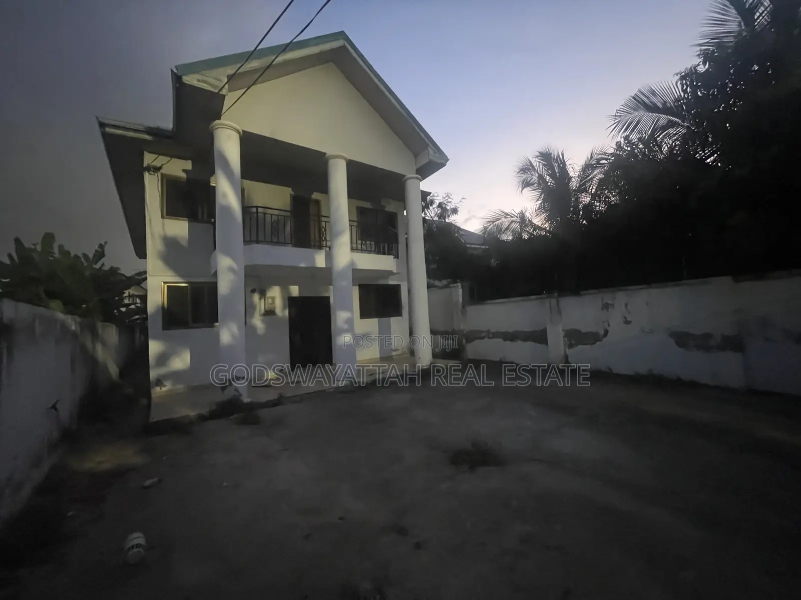 3bdrm House in East Legon, Adjiriganor for rent