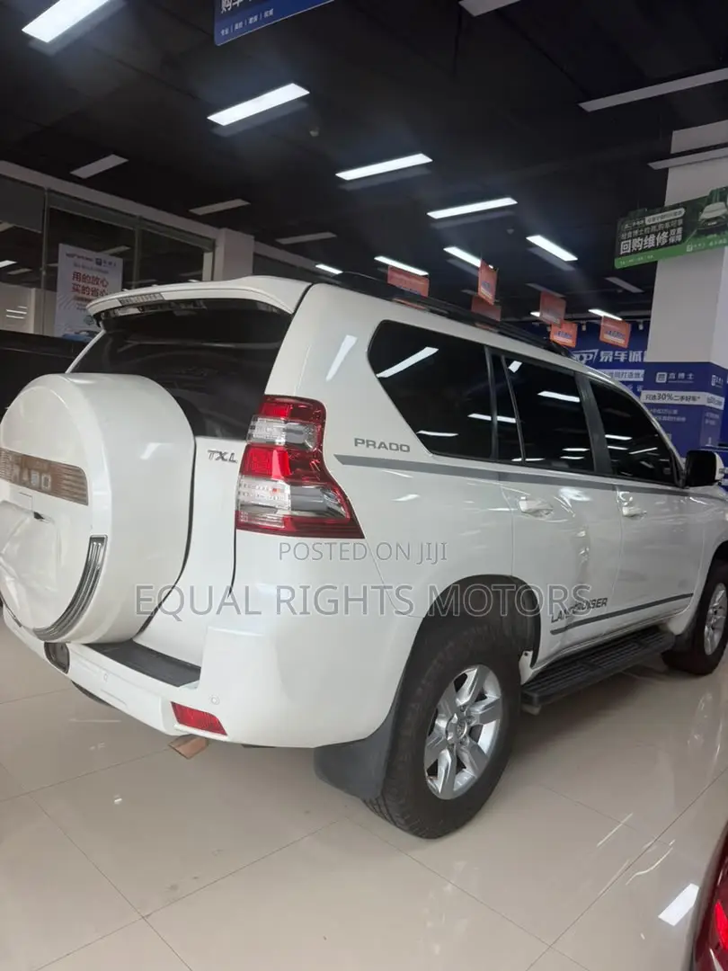 Toyota Land Cruiser 2019 Black