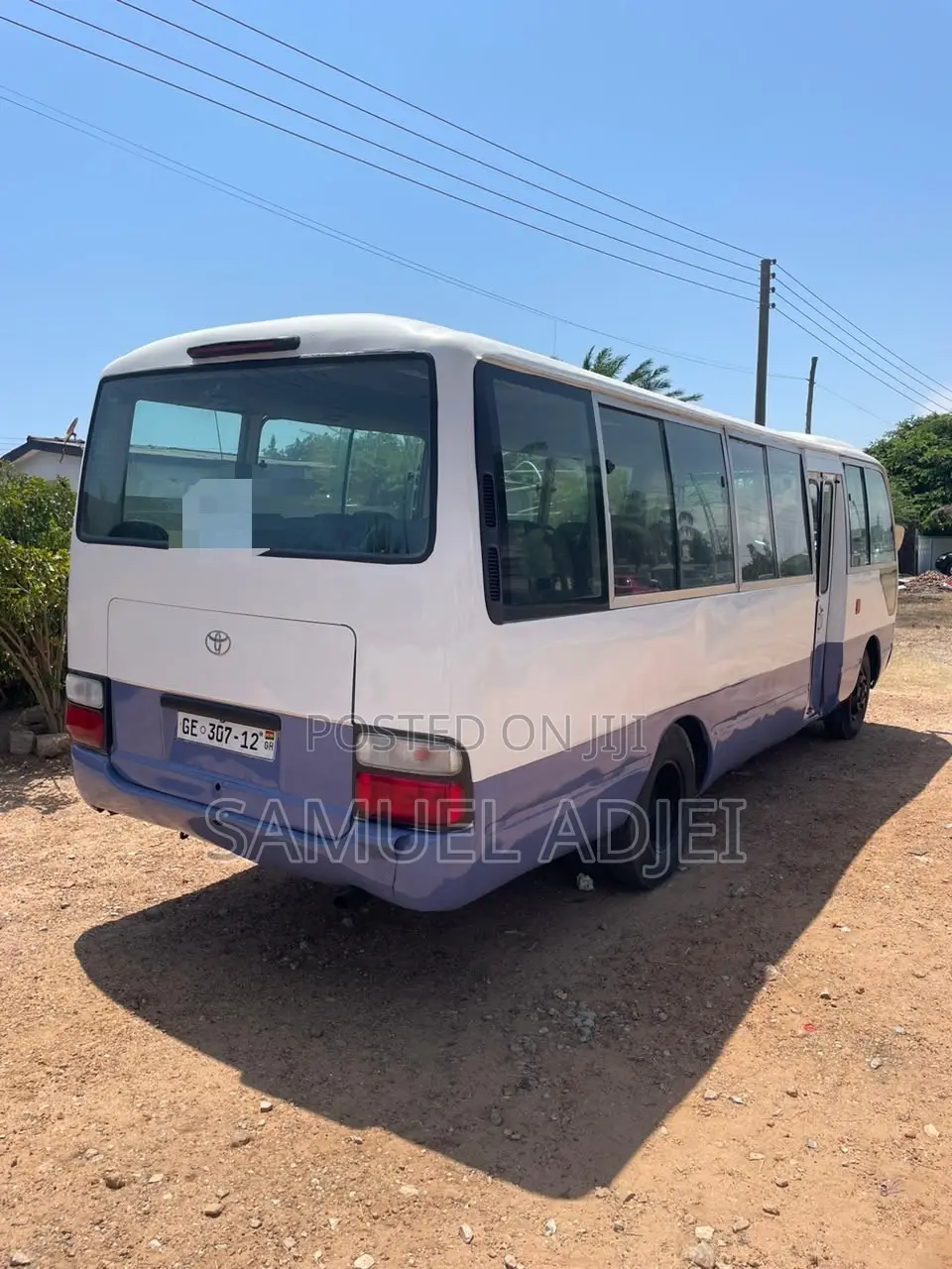 Toyota Coaster 2012