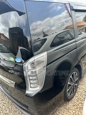 Honda Stepwgn 2014 Black