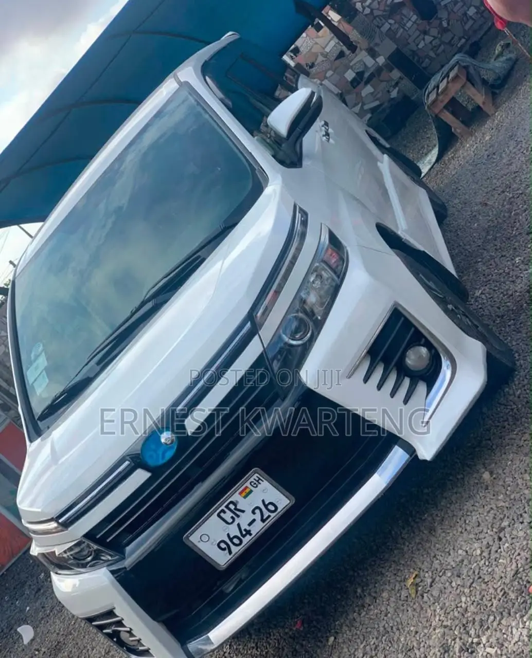 Toyota Voxy 2016 White