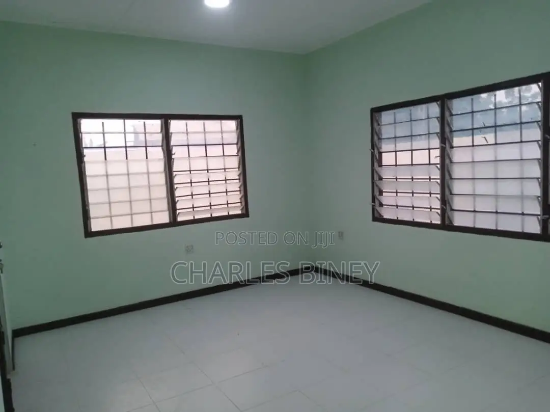 1bdrm Apartment in Old Barrier for rent