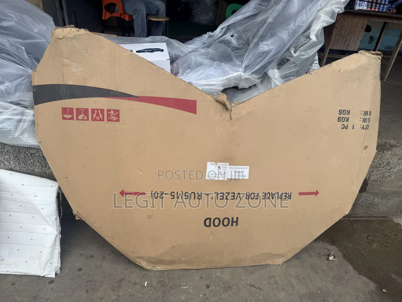 Honda HRV 2018,2019,2020,2021, Bonnet Available