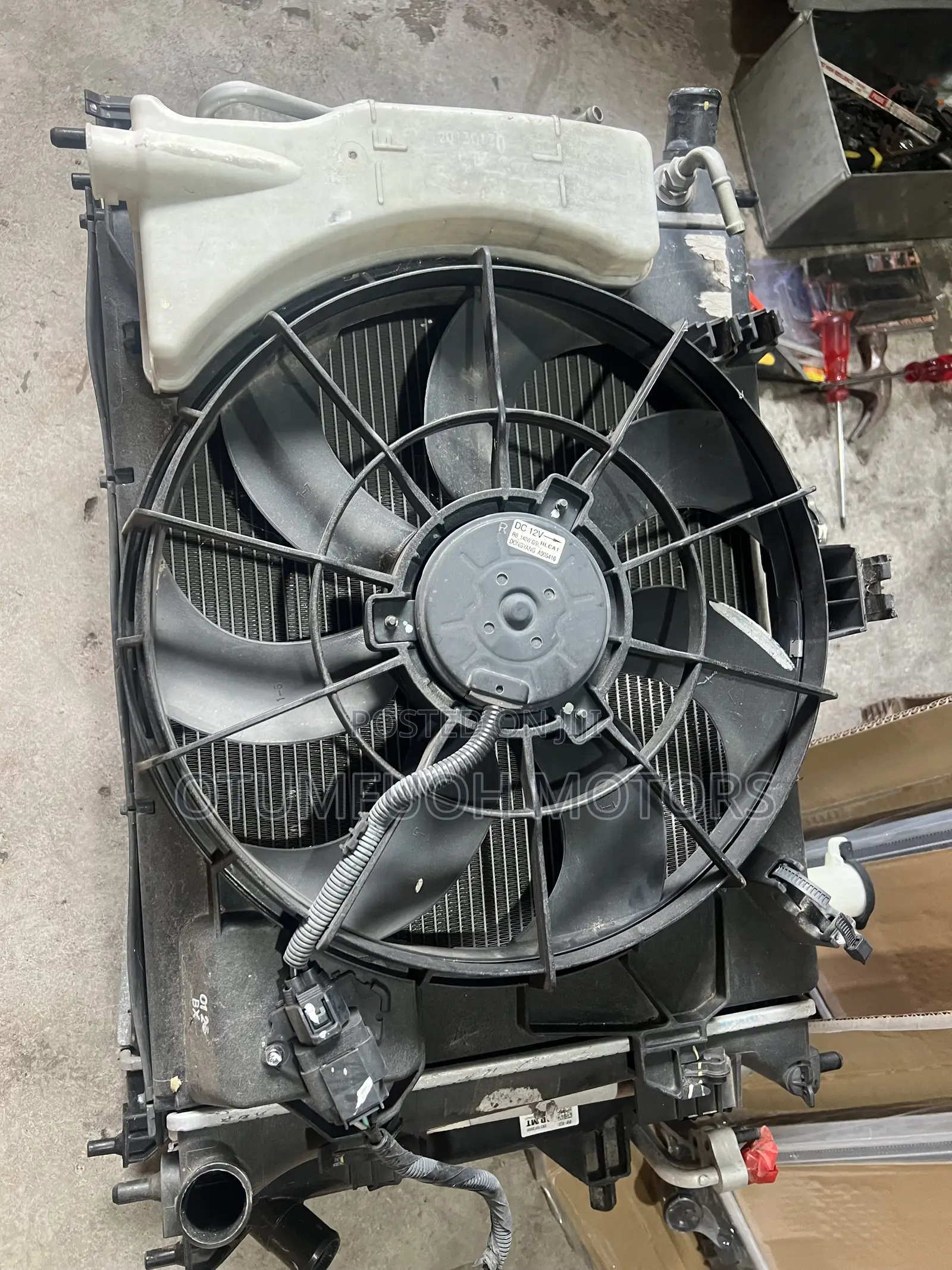 Hyundai Accent 2012 2013 2014 2015 2016 Complete Radiator (Water Tank)