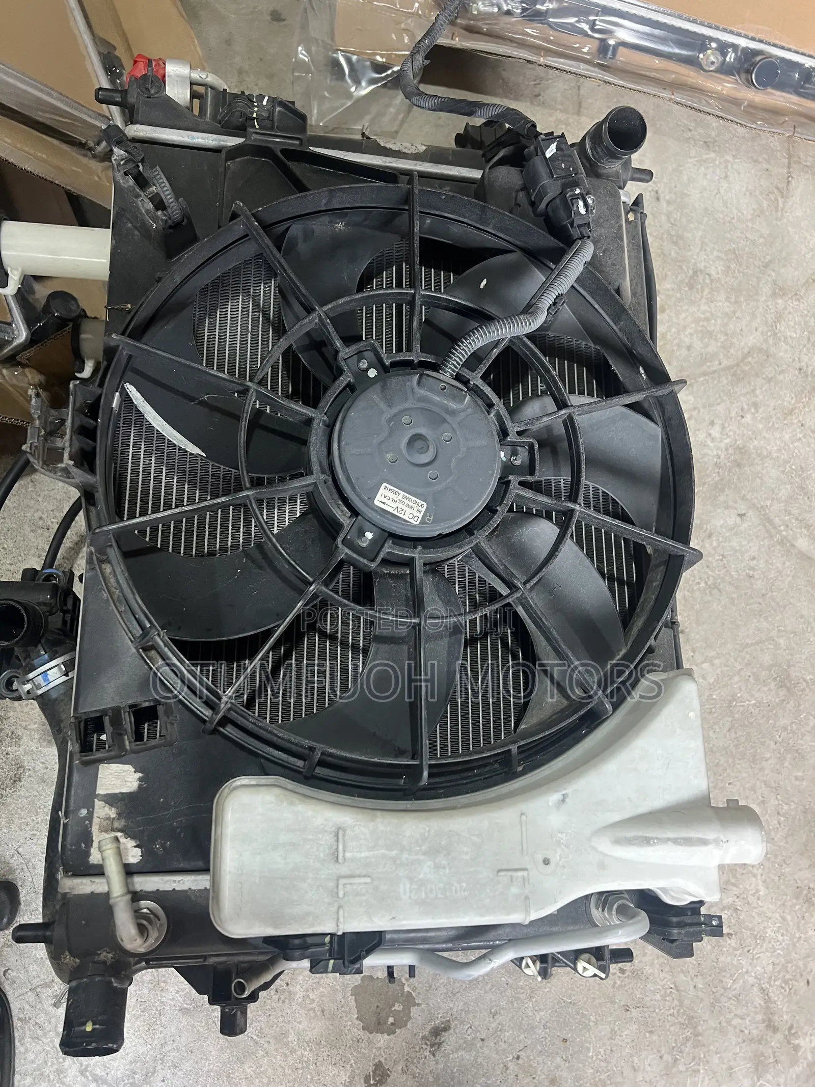 Hyundai Accent 2012 2013 2014 2015 2016 Complete Radiator (Water Tank)