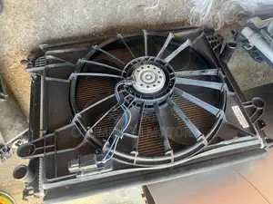 Chrysler 300 Home Used Complete Radiator (Water Tank)