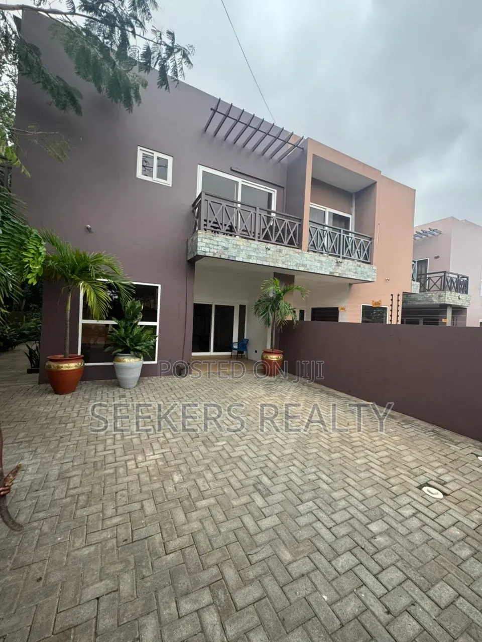4bdrm Townhouse / Terrace in Seekers Realty, Airport Residential Area