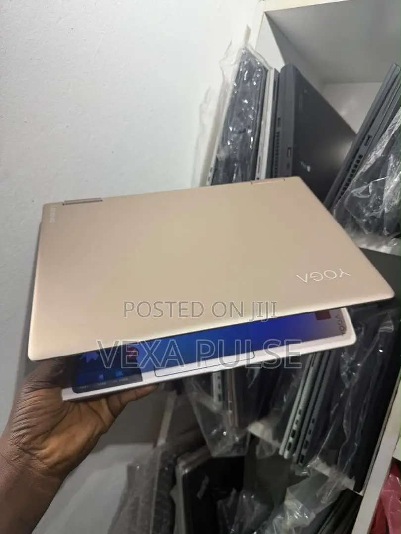 Laptop Lenovo Yoga 710 8GB Intel Core i5 SSD 256GB