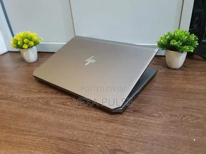 Laptop HP ZBook 17 G6 32GB Intel Core i7 SSD 1T