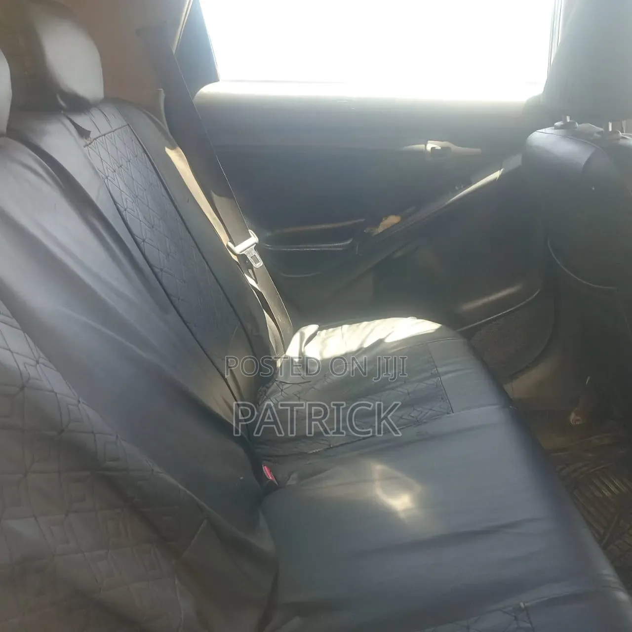 Toyota Matrix Hatchback FWD (1.8L 4cyl 5M) 2010 Blue