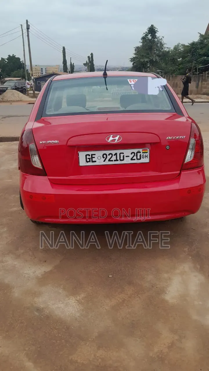 Hyundai Accent 2008 Red