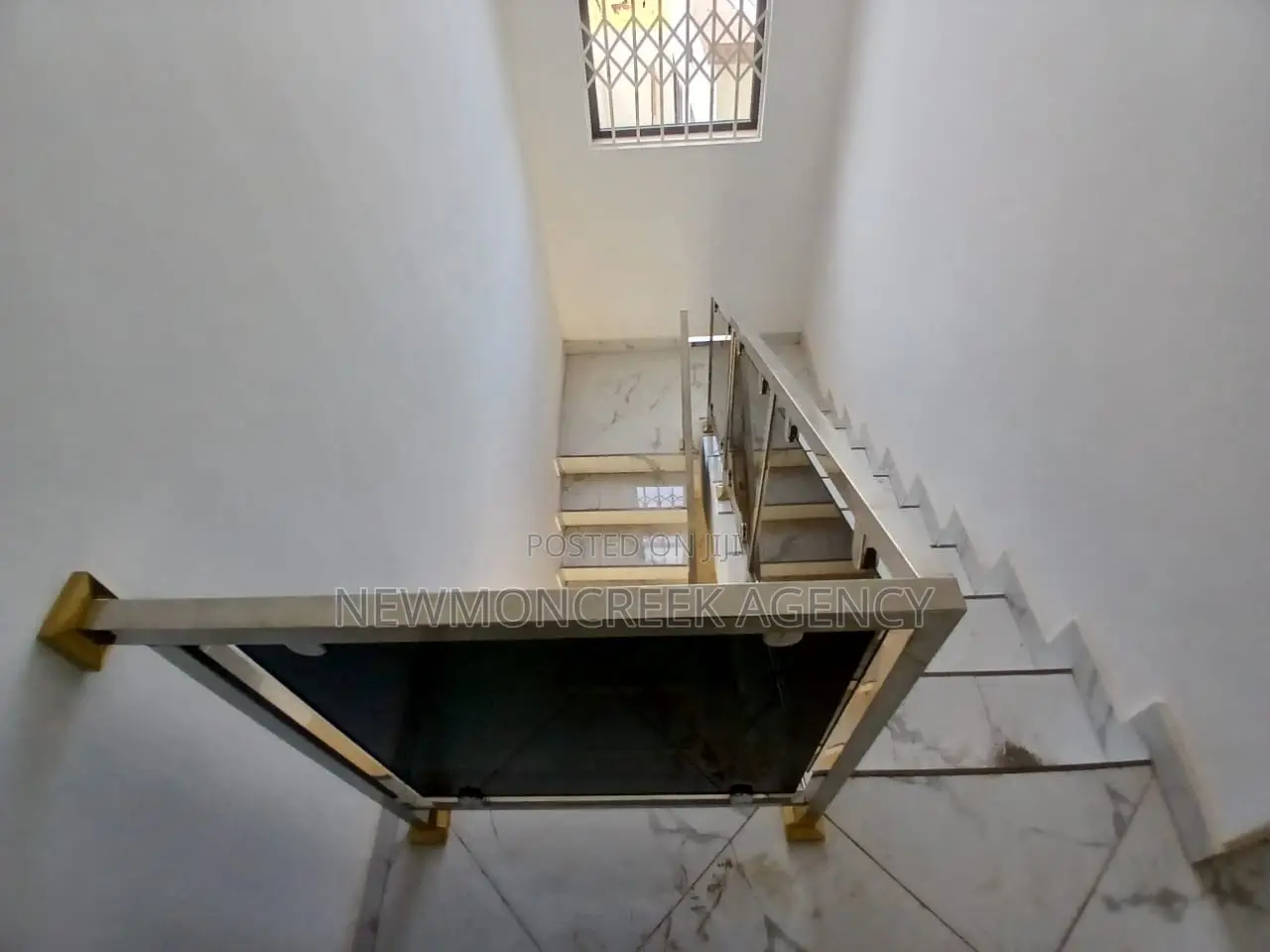 3bdrm Duplex in Abokobi, Accra Metropolitan for sale