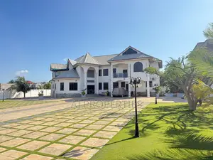 Furnished 5bdrm House in Community 25 for sale