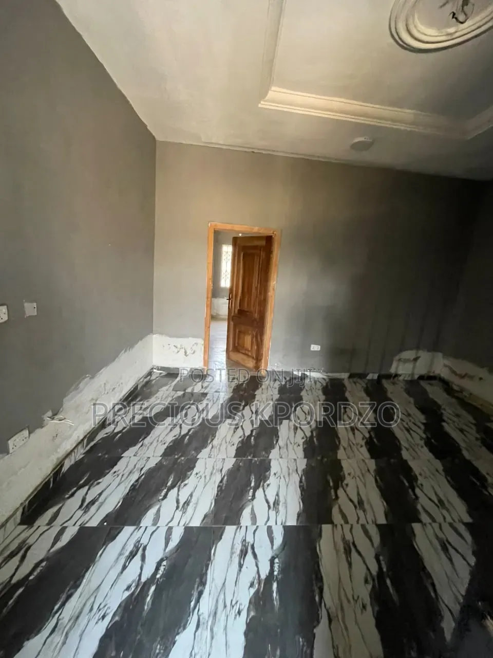 1bdrm Room & Parlour in Adenta New Legon for rent