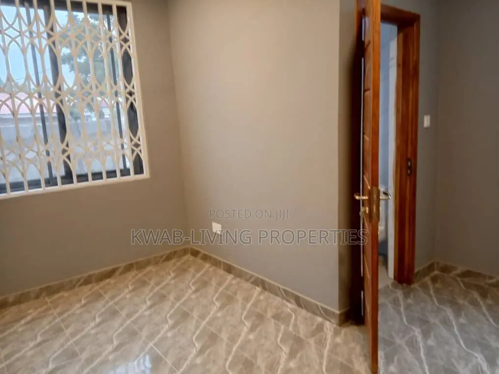 3bdrm Apartment in Lake Side Estate for rent