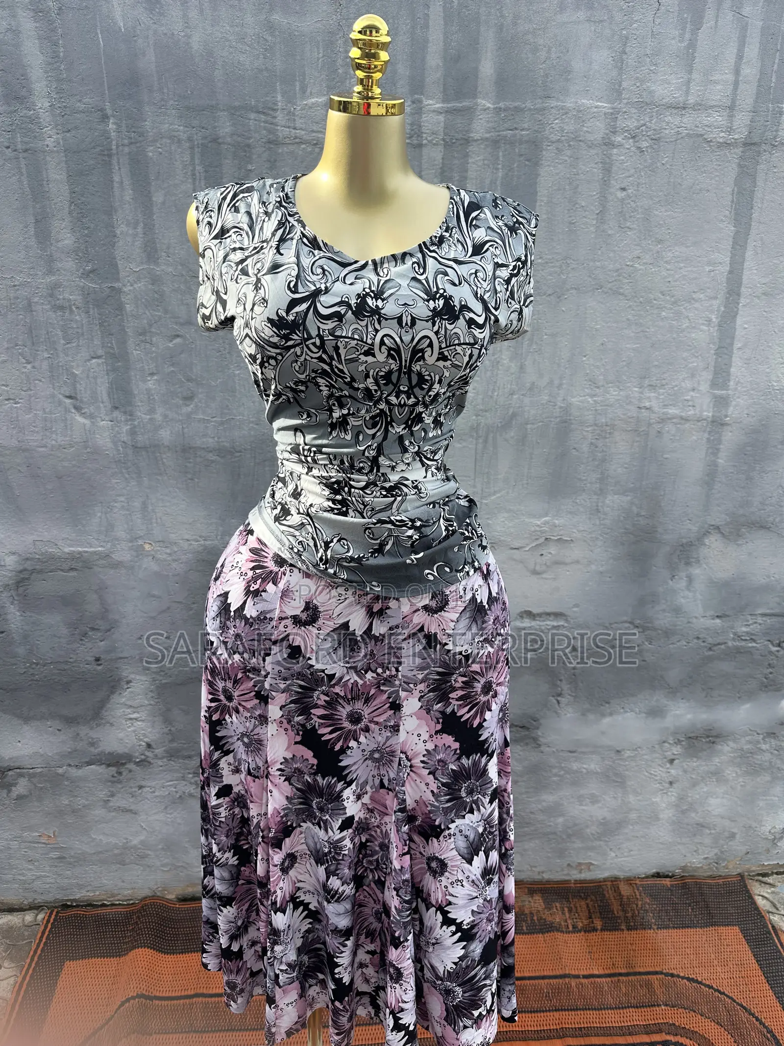 Top & Floral Skirt