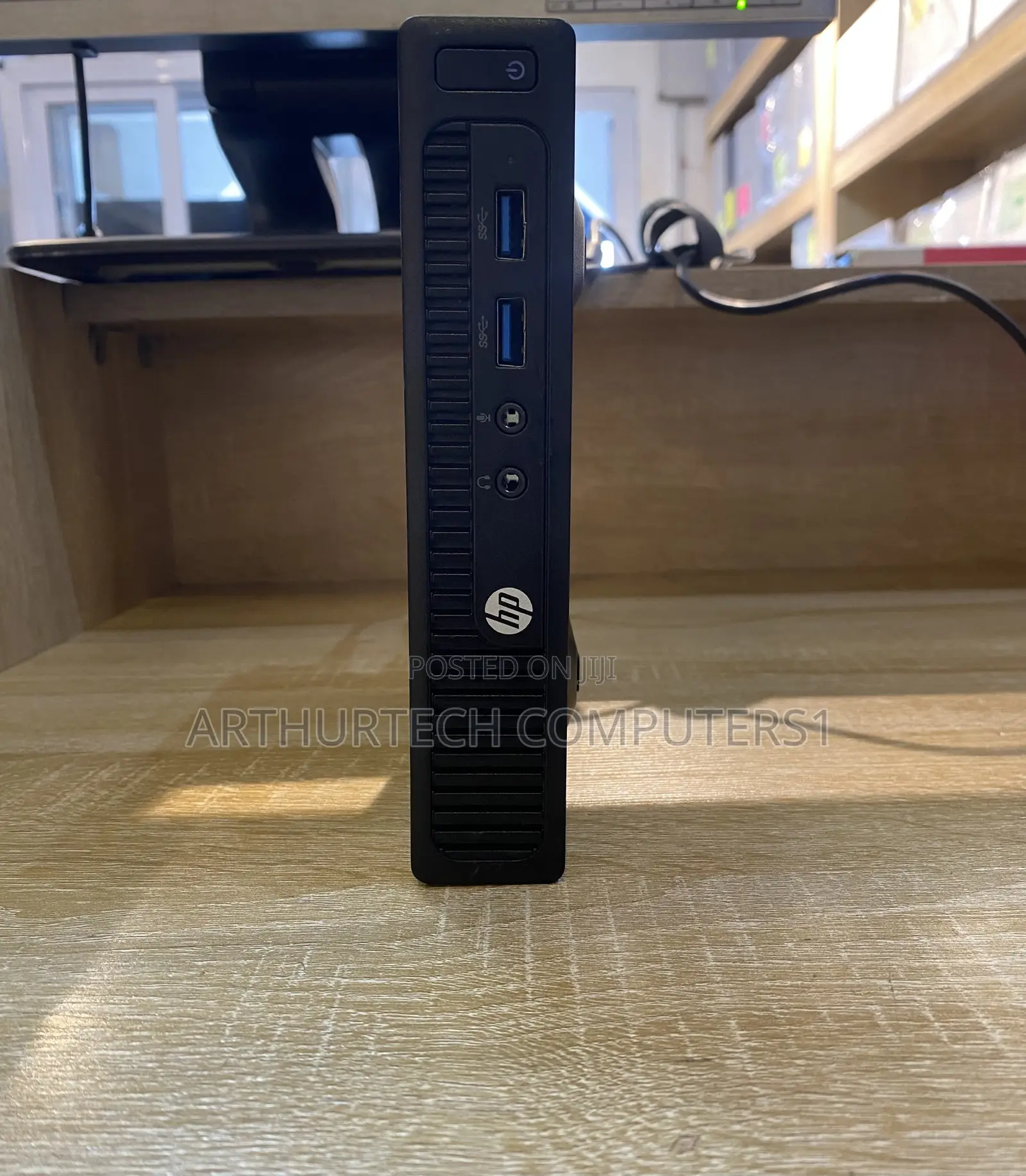 Desktop Computer HP 8GB Intel Core i5 SSD 128GB