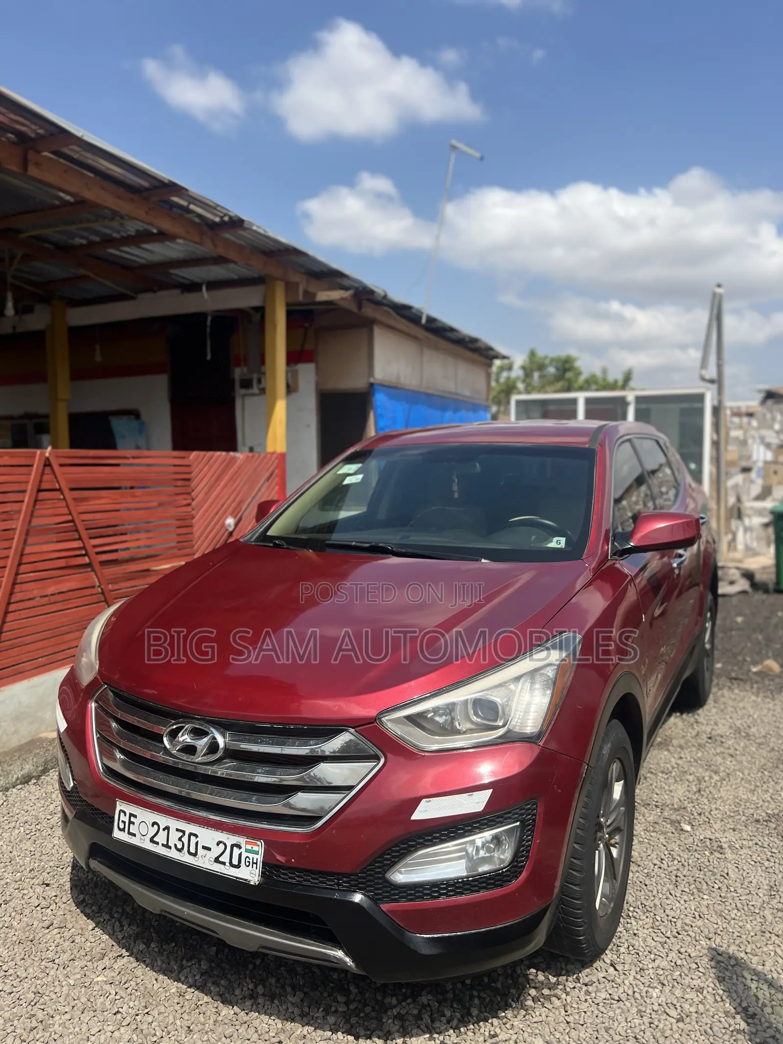 Hyundai Santa Fe 2013 Red
