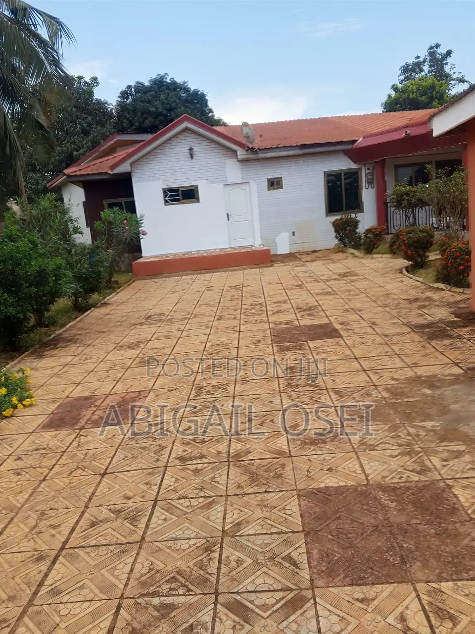 2bdrm Apartment in Amanfrom, Accra Metropolitan for rent