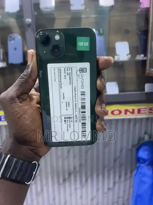 Apple iPhone 13 128 GB Green