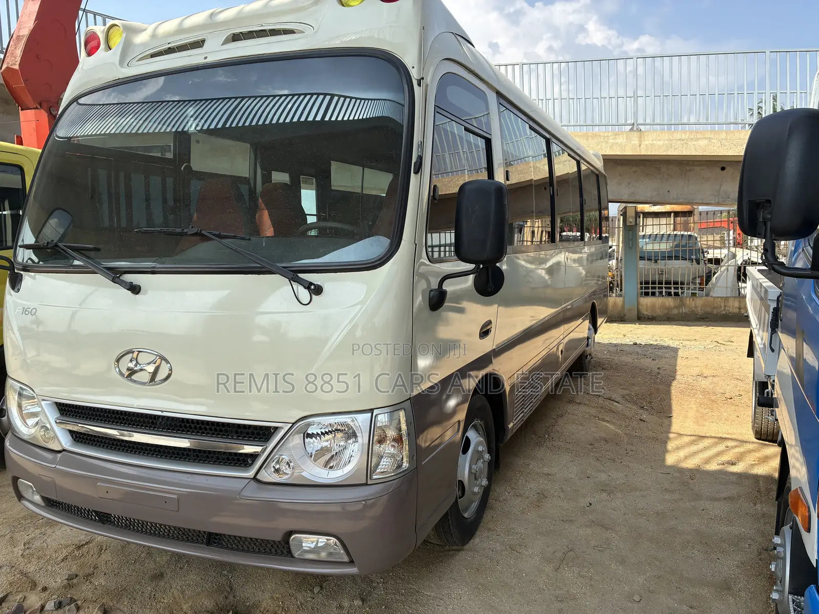 Hyundai County 2012
