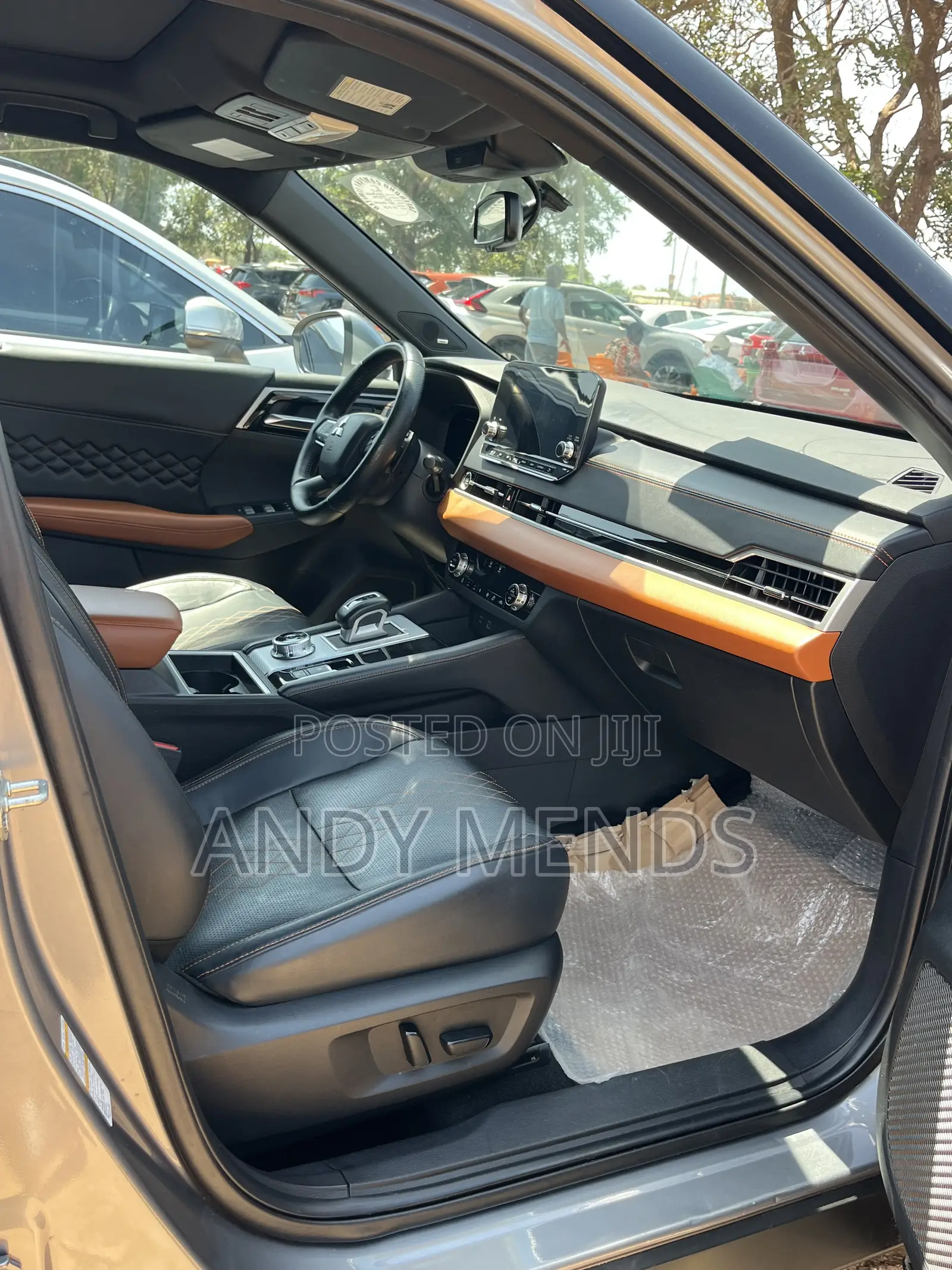 Mitsubishi Outlander SEL 2022 Gray