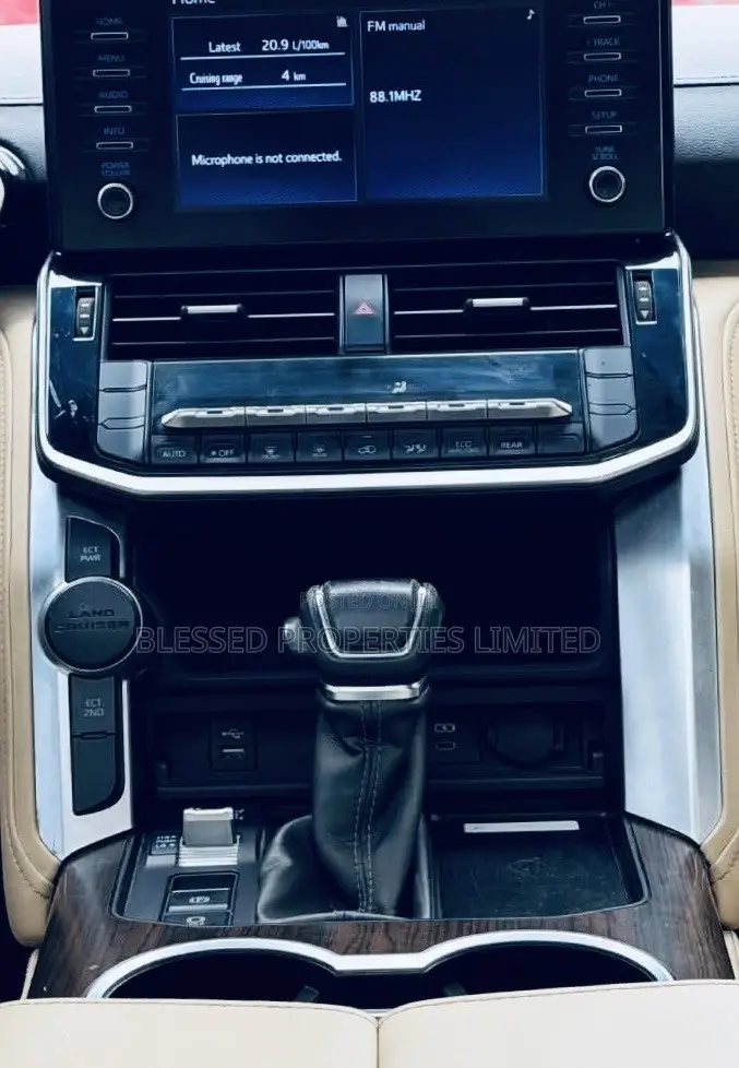 Toyota Land Cruiser 2023 Black