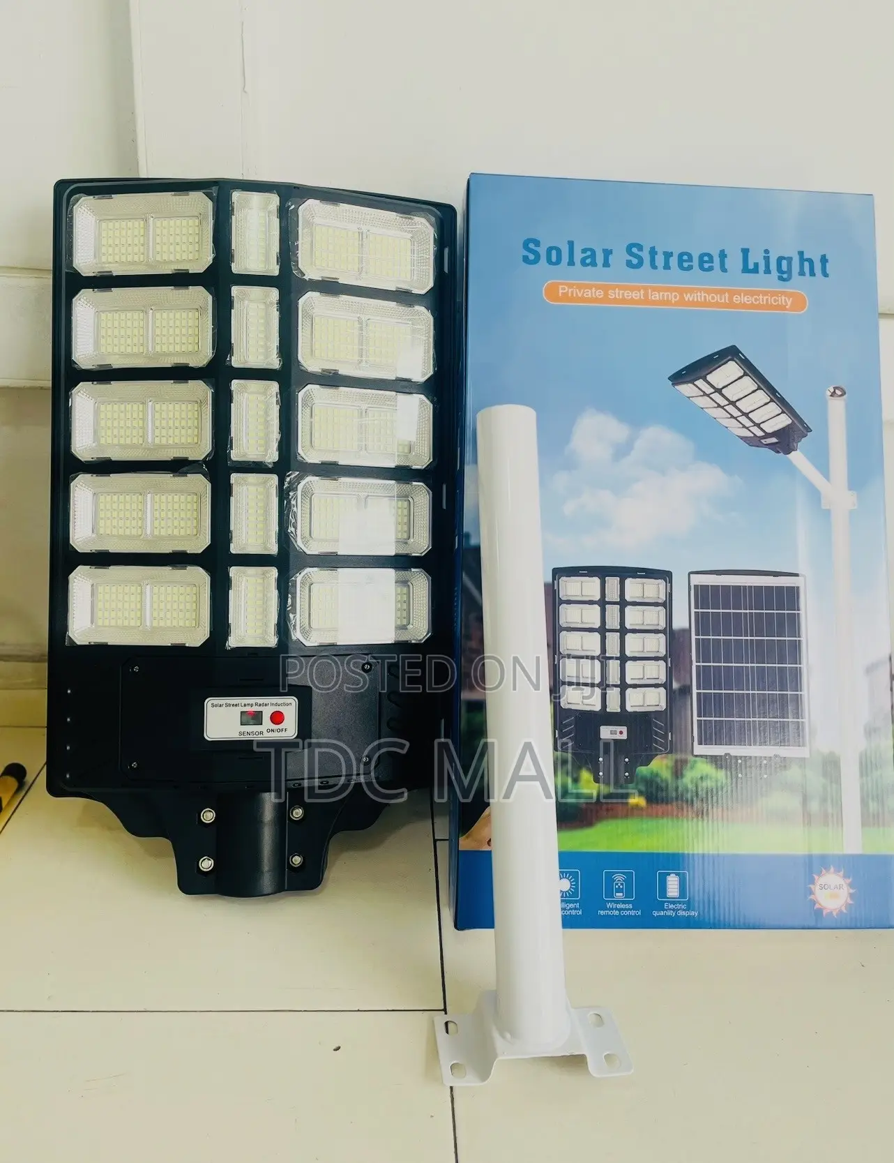 Led Solar Street Light With Sensor + Remote + Bar - 300w