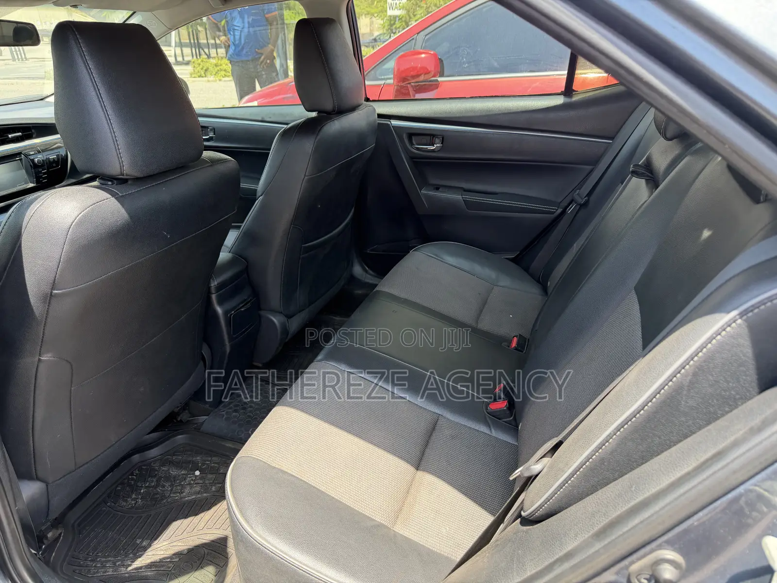 Toyota Corolla S 4dr Sedan (1.8L 4cyl CVT) 2015 Gray