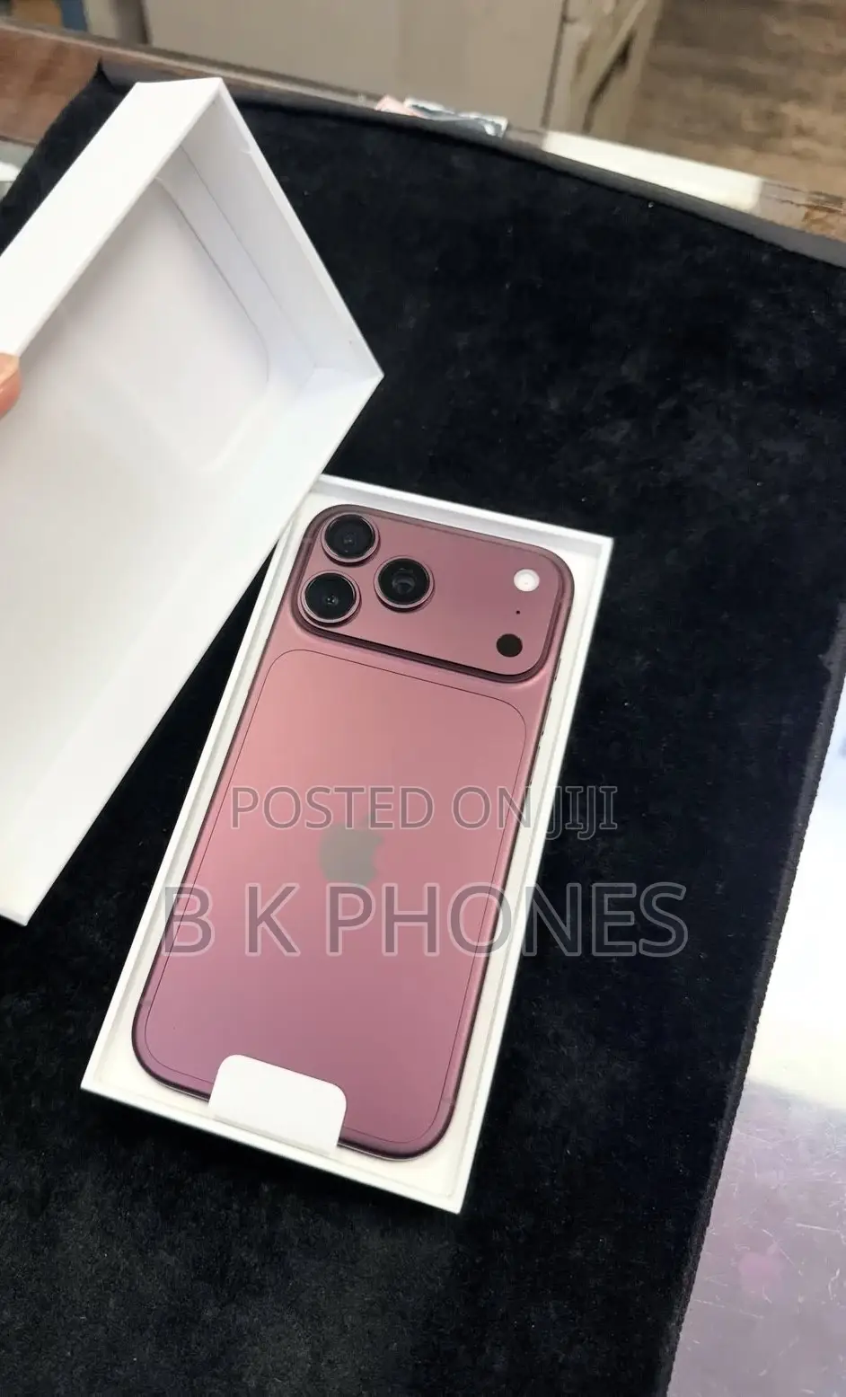 New Apple iPhone 18 Pro Max 512 GB Red