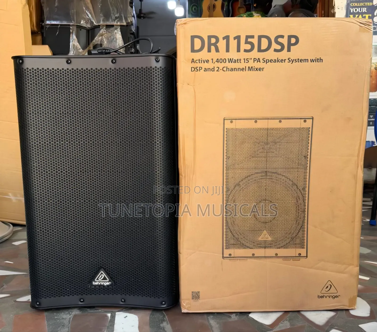 Behringer DR115DSP 1,400-Watt 15-Inch Active PA Speakers