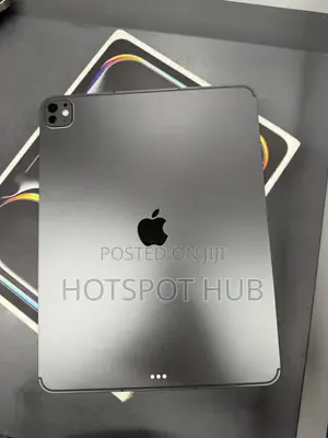 Apple iPad Pro 13 (2025) 256 GB Black