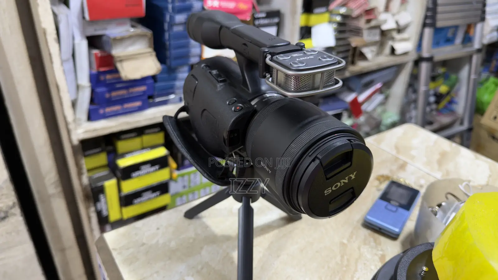 Sony VG30 Camcorder With 18-200mm Lens