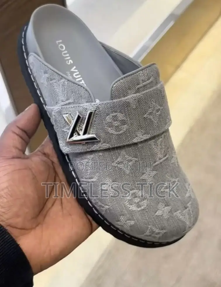 Men Solid Wear