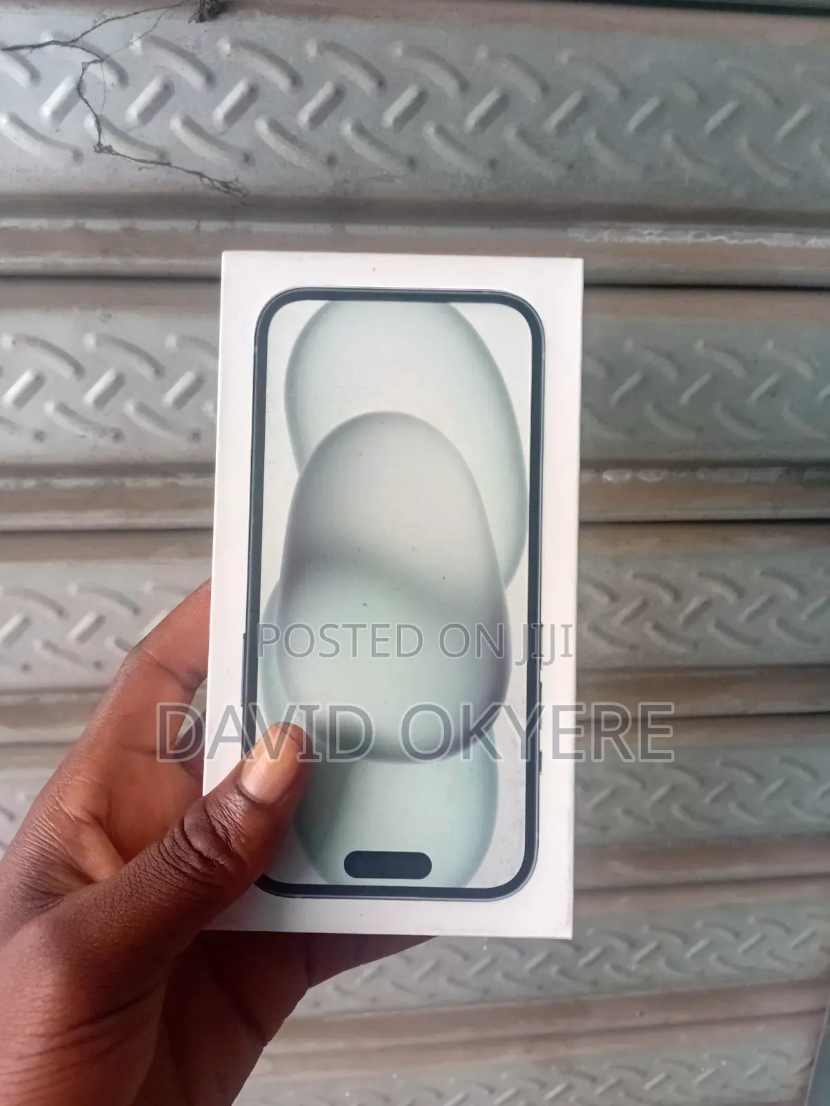 New Apple iPhone 15 128 GB Black