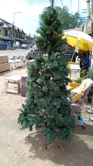 7ft Luxury Pre-Lit Cone & Berry Winter Pine Tree From Tesco.